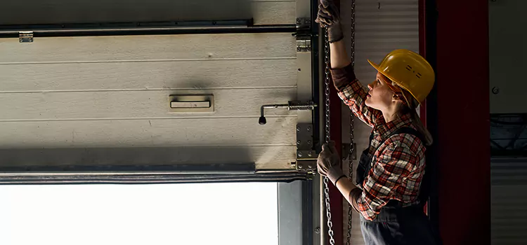 Addressing Common Garage Door Stoppage Issues in Starkville, MS